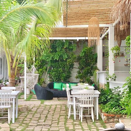 A L Y S S A Seaside Muine Hotel Mui Ne Bagian luar foto