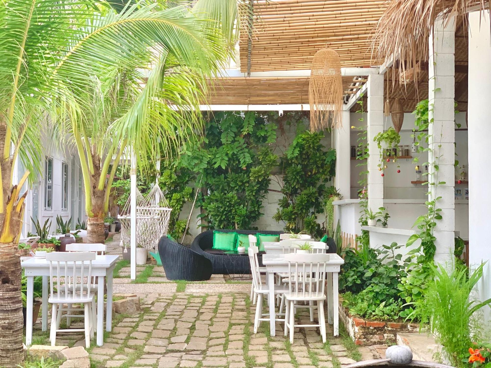 A L Y S S A Seaside Muine Hotel Mui Ne Bagian luar foto