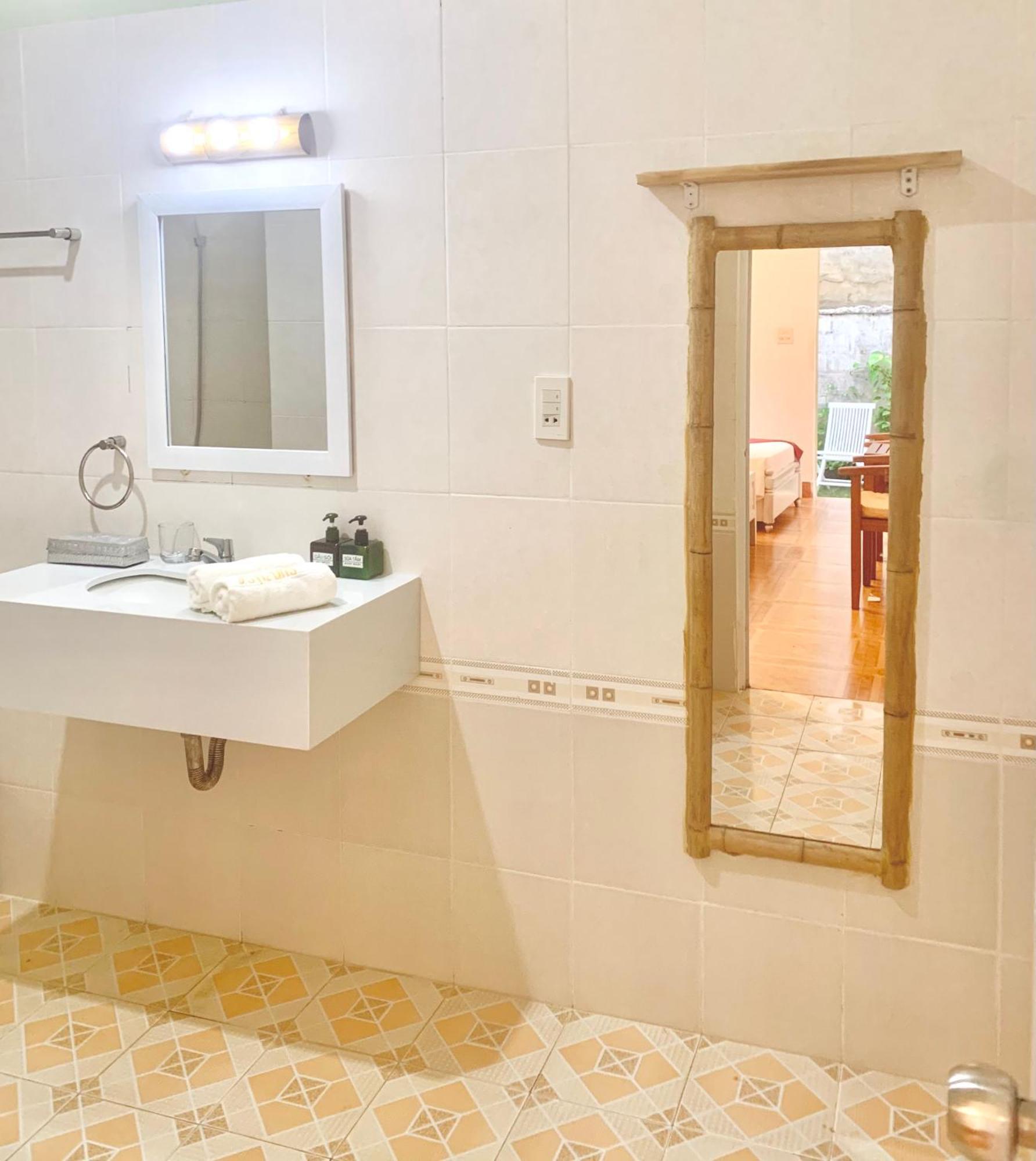 A L Y S S A Seaside Muine Hotel Mui Ne Bagian luar foto